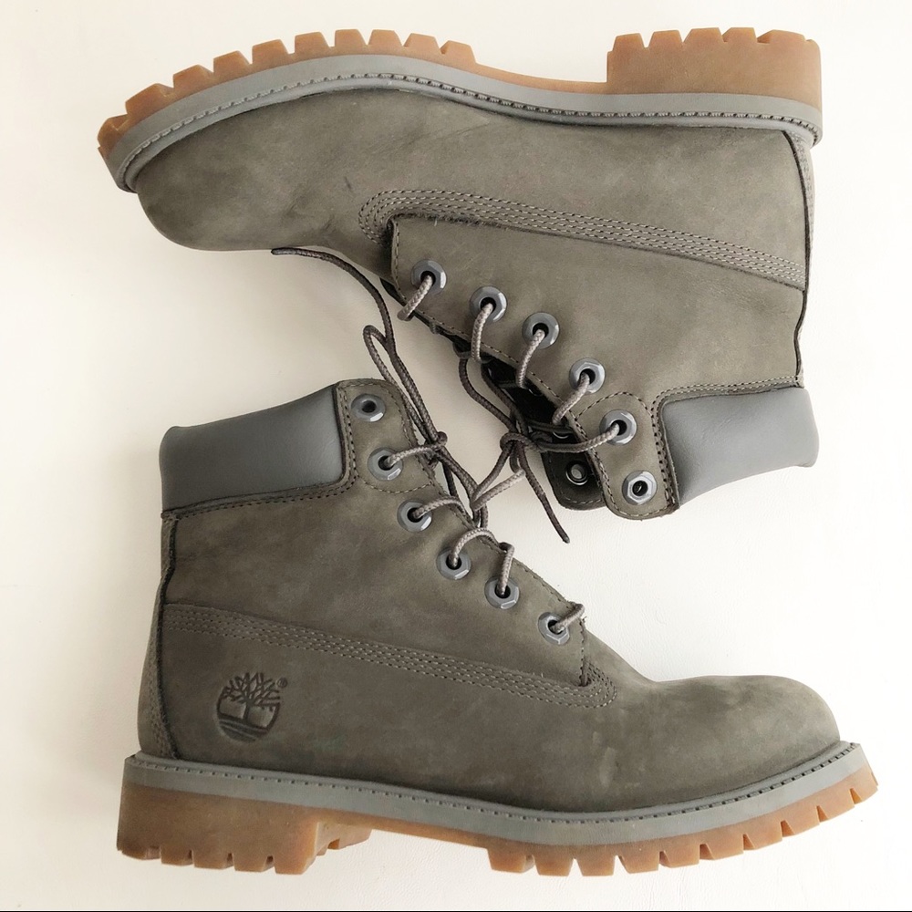 Timberland Primloft 200 Gram Insulated Boots Gray Leather Womens Sz 7 JR Sz 4.5